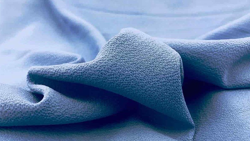 چگونه پشت و روی پارچه کرپ مازراتی را تشخیص دهیم